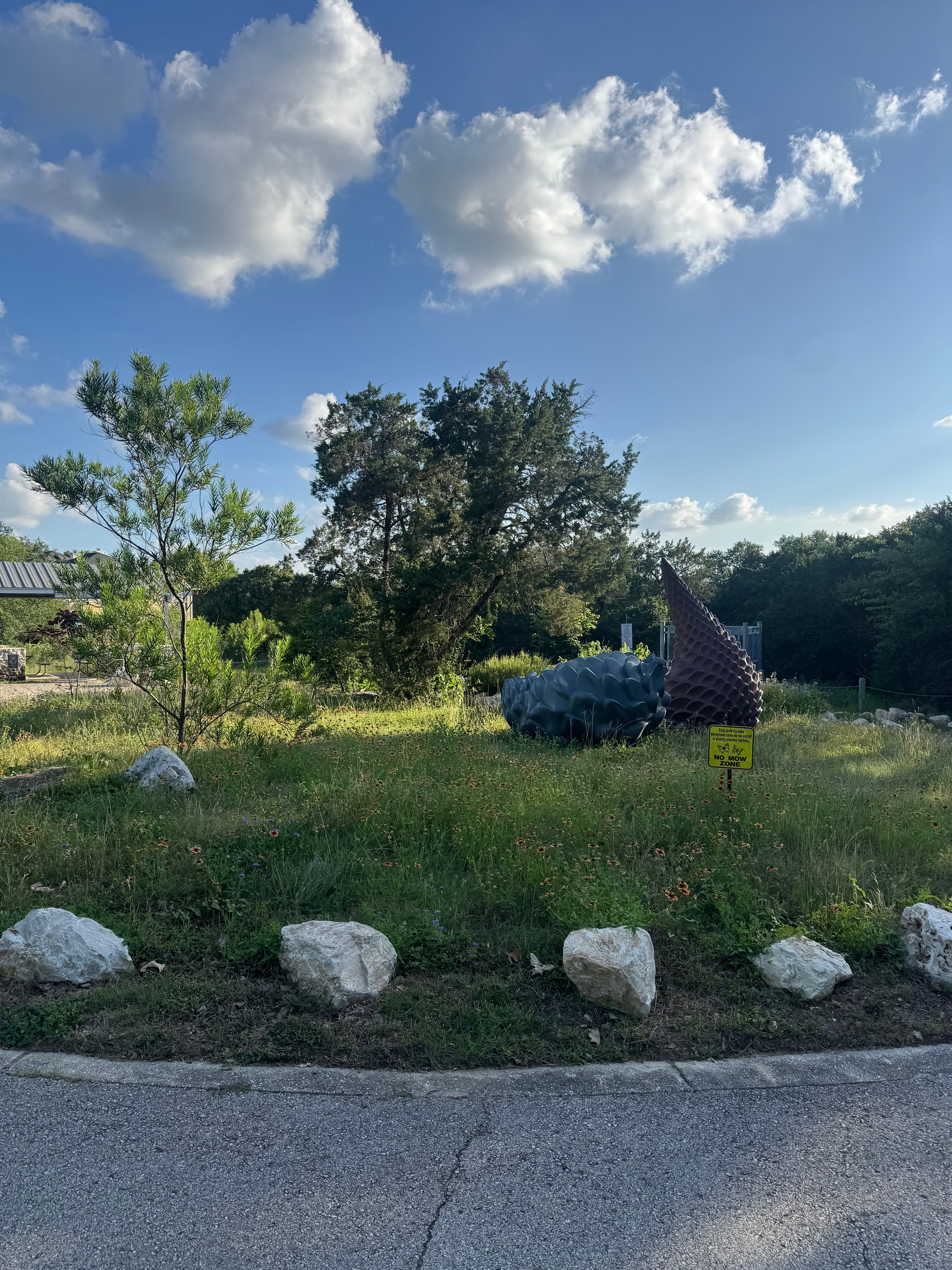 Trailhead & Pavilion